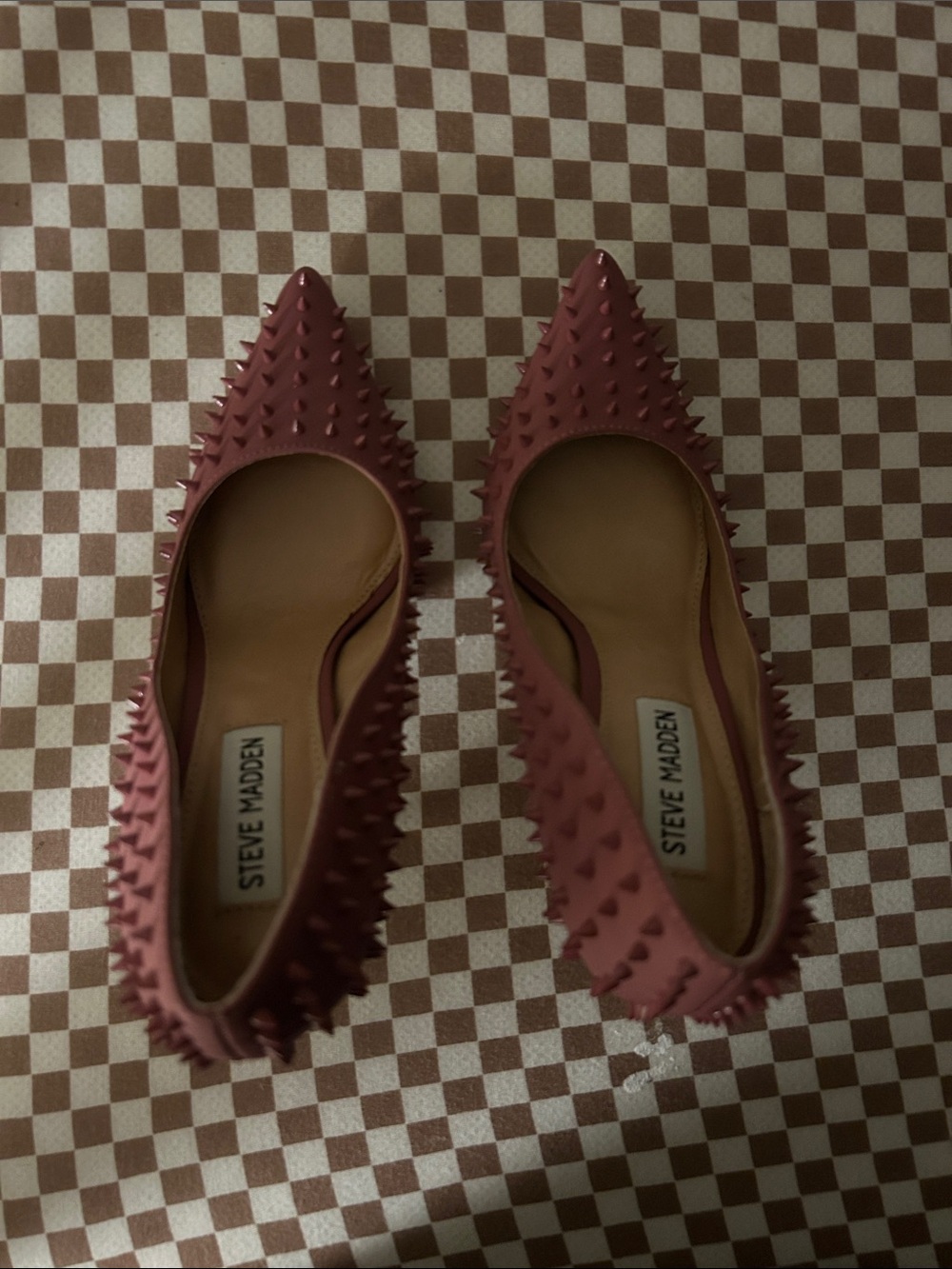 Steve Madden Spiked Pointed Toe Flats in Mauve Pink